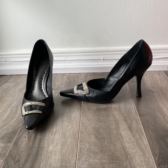 Women’s BCBGirls pointed black heels - Picture 7 of 11
